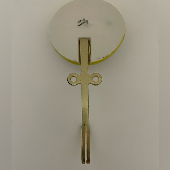New ANTHROPOLOGIE Leighton Monogram T Metal Hook Ceramic and Goldtone Home Decor - Picture 6 of 9